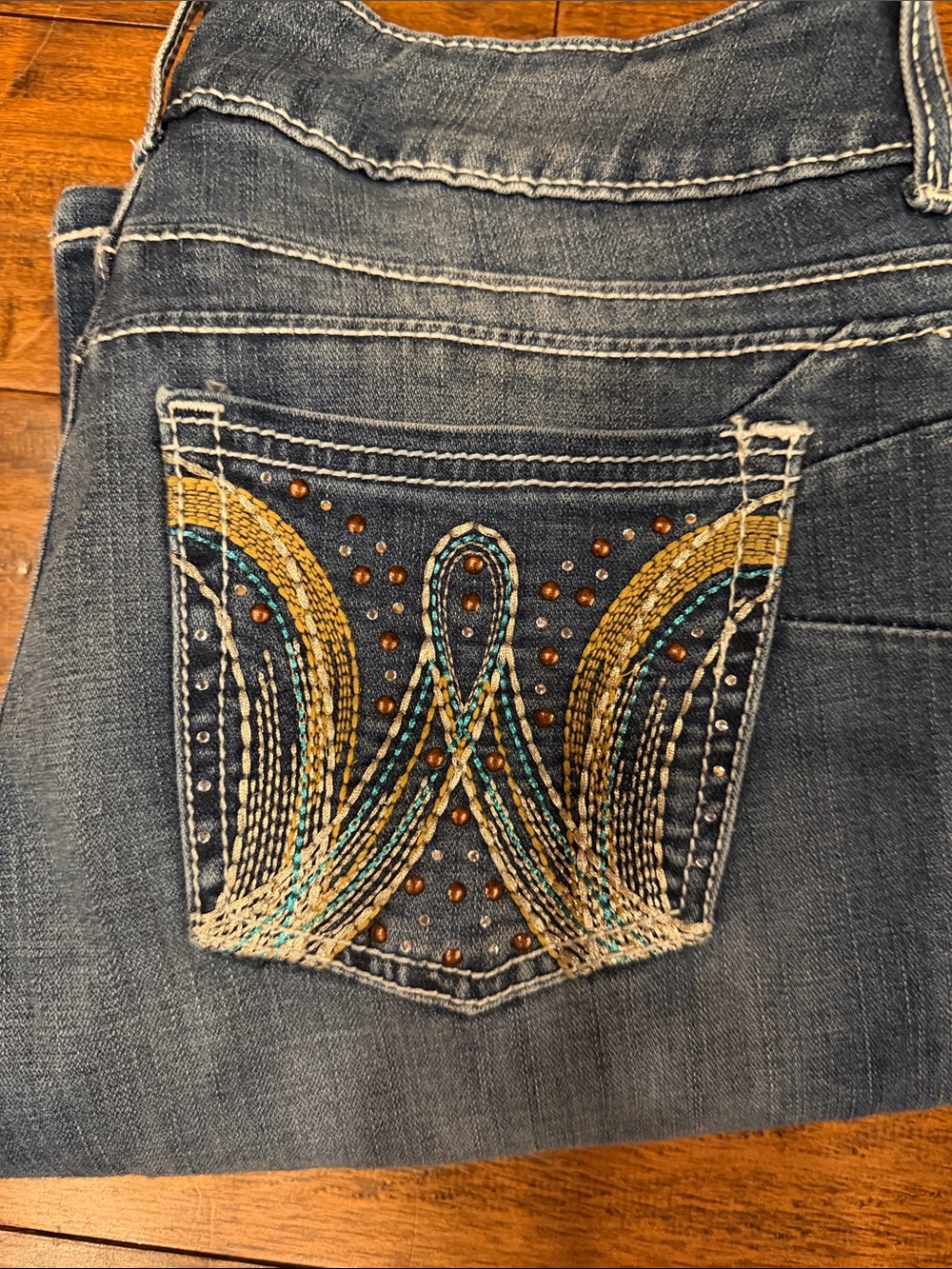 Wrangler Boot Cut Jeans with Gold & Turquoise Embroidered Pocket Sz 7/8